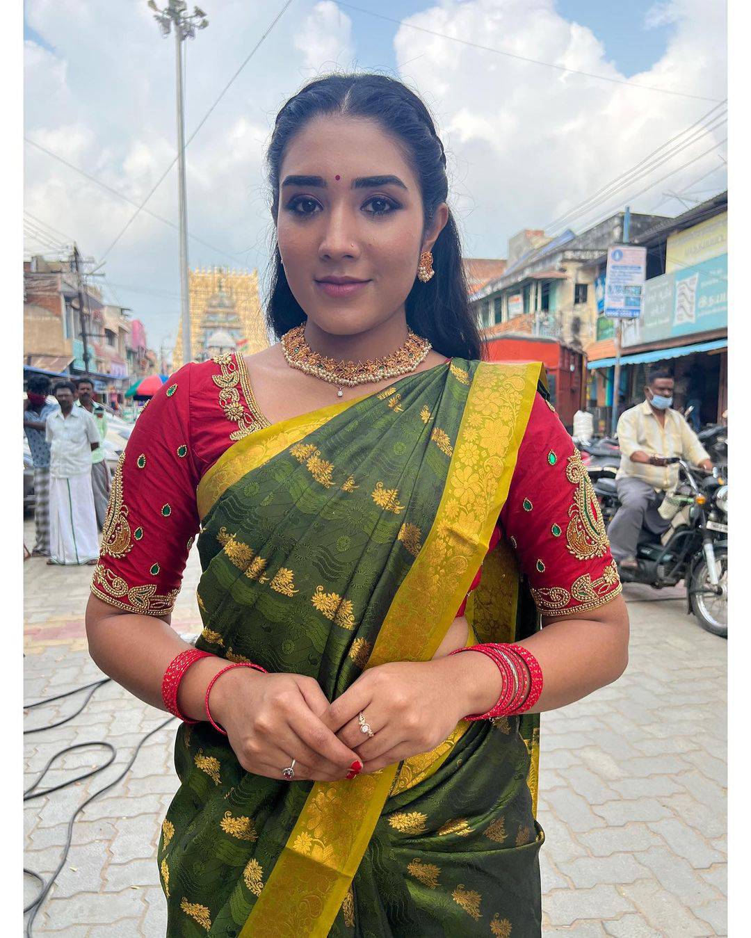 Sreenithi Serial Actress Photoshoot